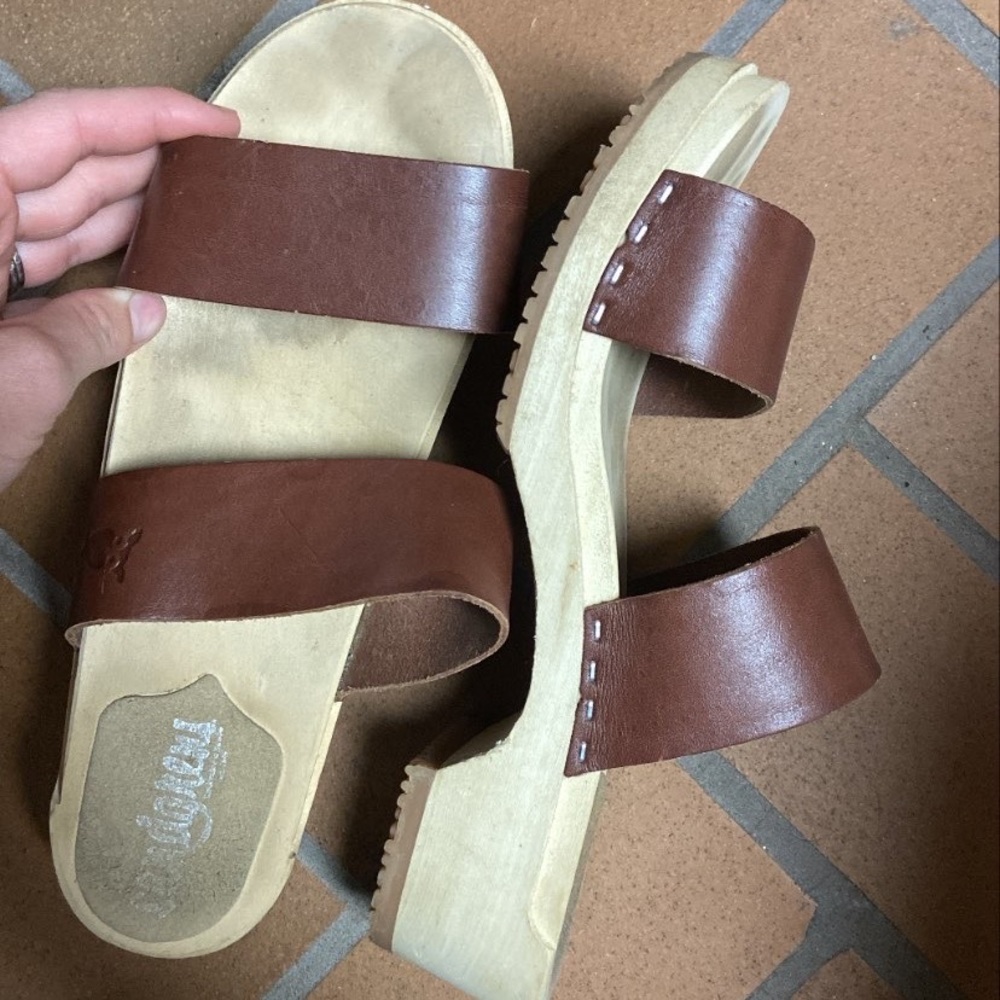 Sandgren clogs size 8 - Picture 2 of 2